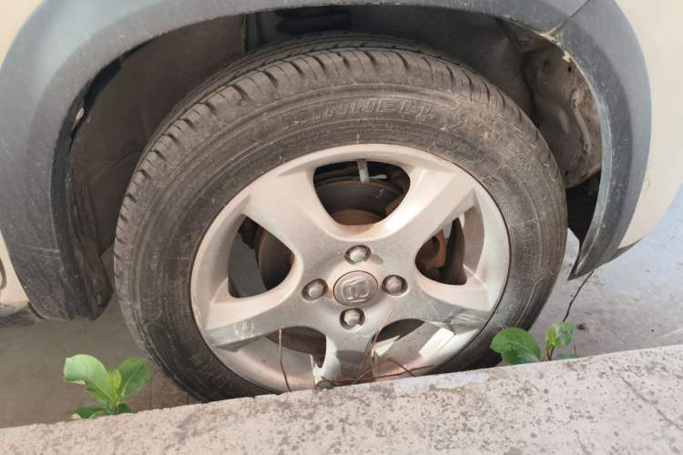 Used Suzuki Wagon R X5 2016 1.4L Entry Model China V Standard Right Front Wheel Hub