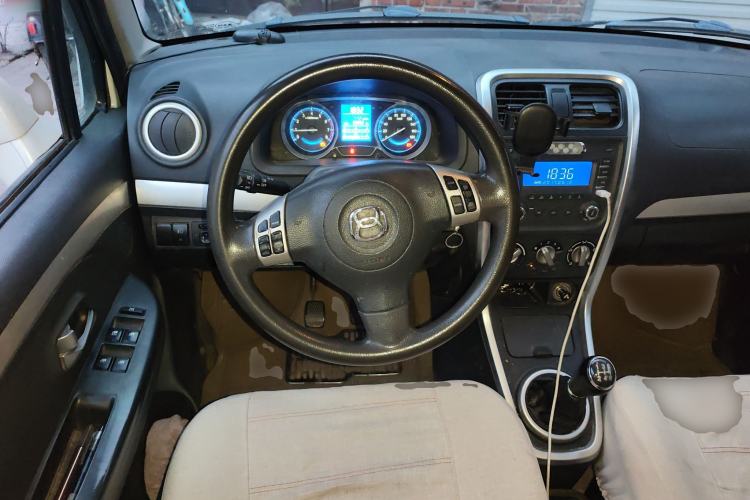Used Suzuki Wagon R X5 2016 1.4L Entry Model China V Standard Steering Wheel