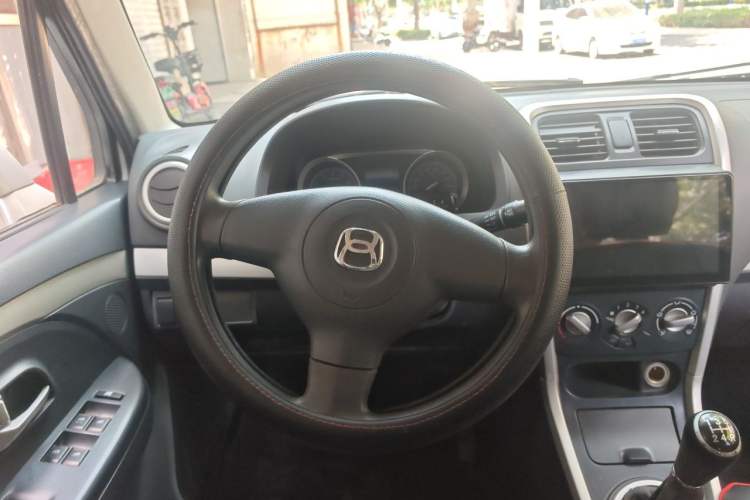 Used Suzuki Wagon R X5 2016 1.4L Entry Model China V Standard Steering Wheel