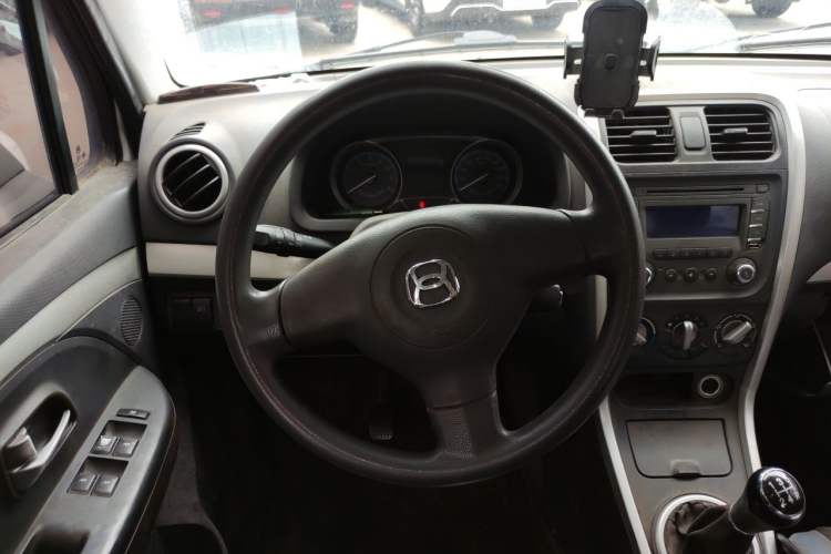 Used Suzuki Wagon R X5 2016 1.4L Entry Model China V Standard Steering Wheel