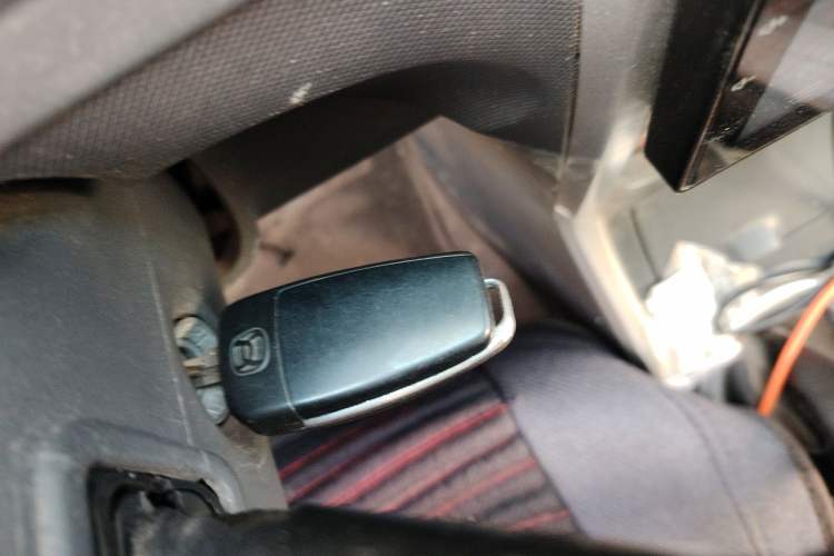 Used Suzuki Wagon R X5 2016 1.4L Entry Model China V Standard Vehicle Key