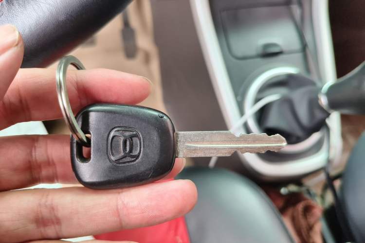 Used Suzuki Wagon R X5 2016 1.4L Entry Model China V Standard Vehicle Key