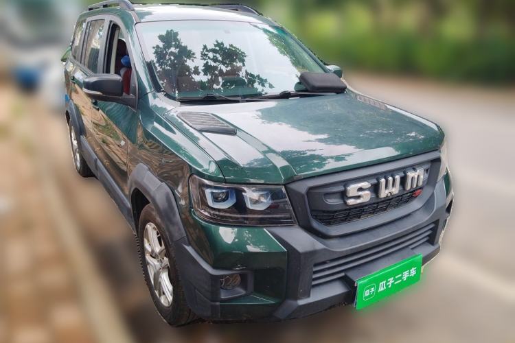 Used SWM Dahu 2022 1.5L Manual Luxury Version 7 Seats Front Right 45 Deg