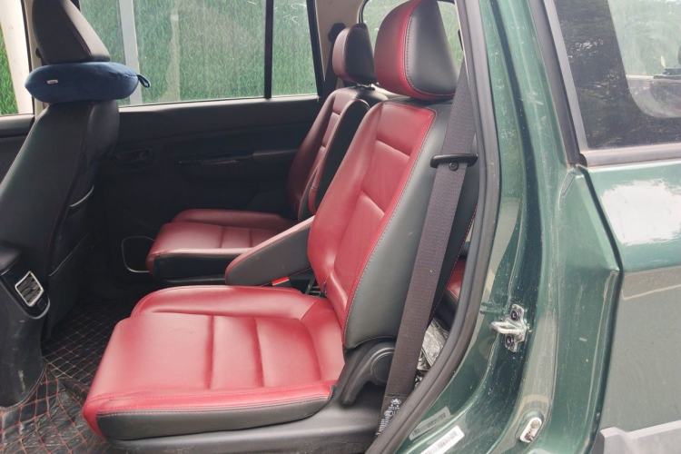 Used SWM Dahu 2022 1.5L Manual Luxury Version 7 Seats Left Rear Seat