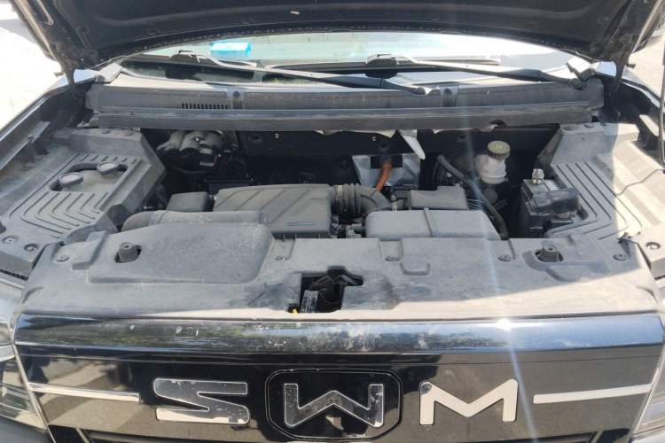 Used SWM Dahu EDi 2023 EDi 1.5L Luxury Model 7 Seats Engine Bay
