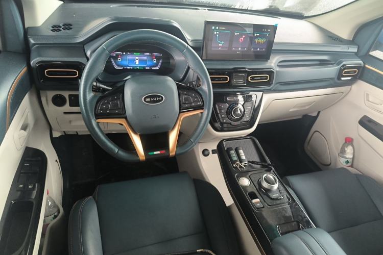 Used SWM Dahu EDi 2023 EDi 1.5L Luxury Model 7 Seats Center Console