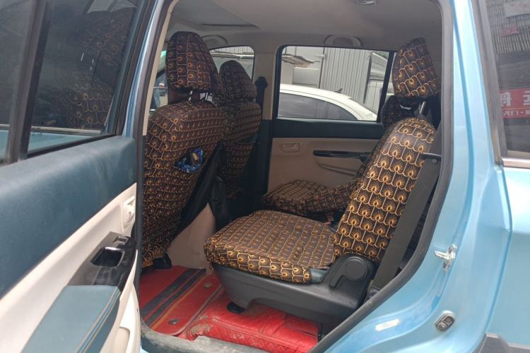 Used SWM Dahu EDi 2023 EDi 1.5L Comfort Model 7 Seats Left Rear Seat