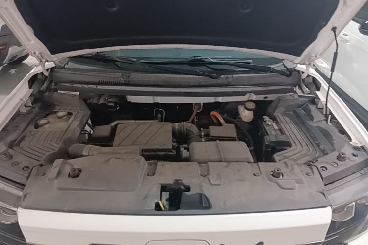 Used SWM Dahu EDi 2023 EDi 1.5L Luxury Model 7 Seats Engine Bay