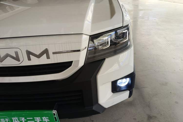 Used SWM Dahu EDi 2023 EDi 1.5L Luxury Model 7 Seats Left Front Headlight