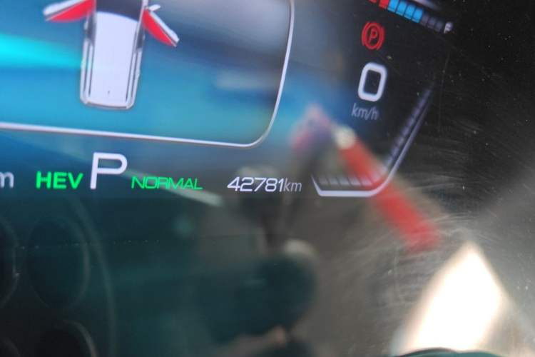 Used SWM Dahu EDi 2023 EDi 1.5L Luxury Model 7 Seats Odometer Close Up
