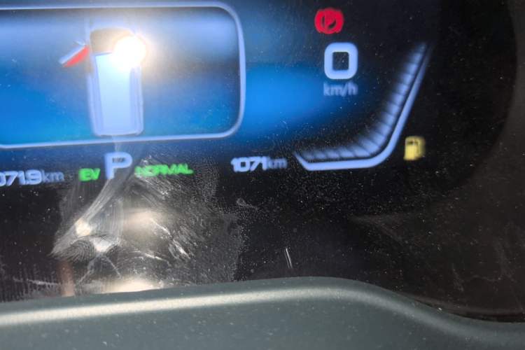 Used SWM Dahu EDi 2023 EDi 1.5L Luxury Model 7 Seats Odometer Close Up