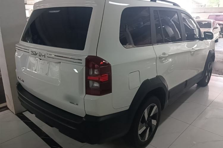 Used SWM Dahu EDi 2023 EDi 1.5L Luxury Model 7 Seats Rear Right 45 Deg