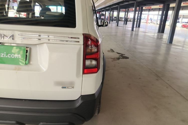 Used SWM Dahu EDi 2023 EDi 1.5L Luxury Model 7 Seats Right Rear Taillight