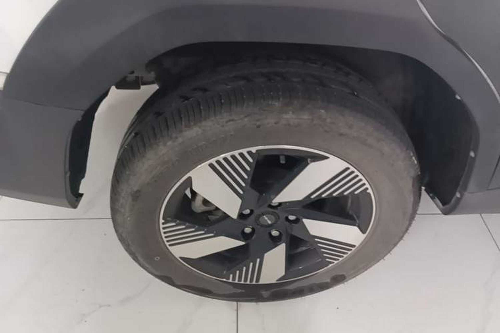 Used SWM Dahu EDi 2023 EDi 1.5L Luxury Model 7 Seats Right Rear Wheel Hub