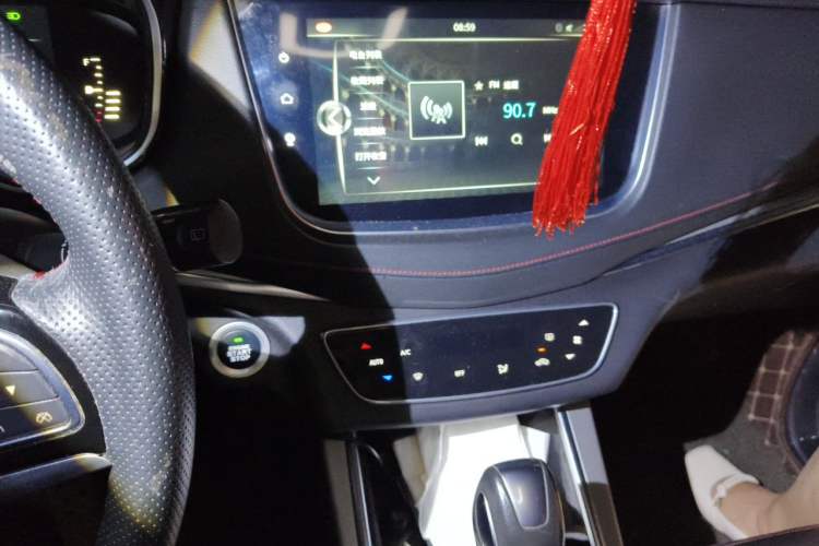 Used SWM G01 2018 1.5T Automatic Smart UP Audio And AC Panel