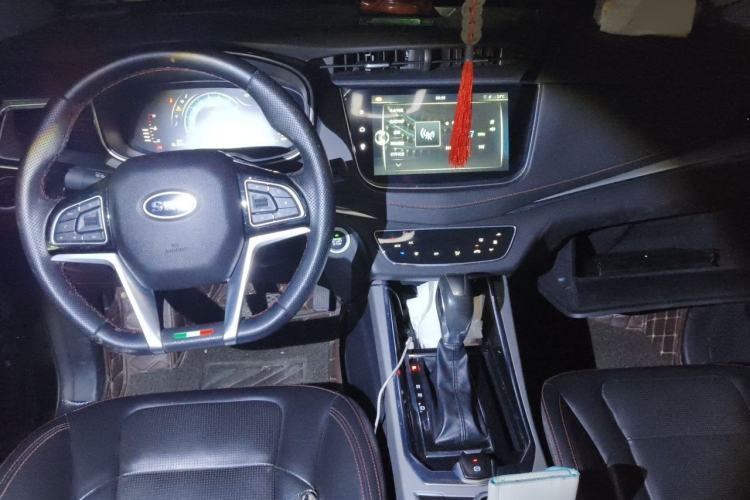 Used SWM G01 2018 1.5T Automatic Smart UP Center Console