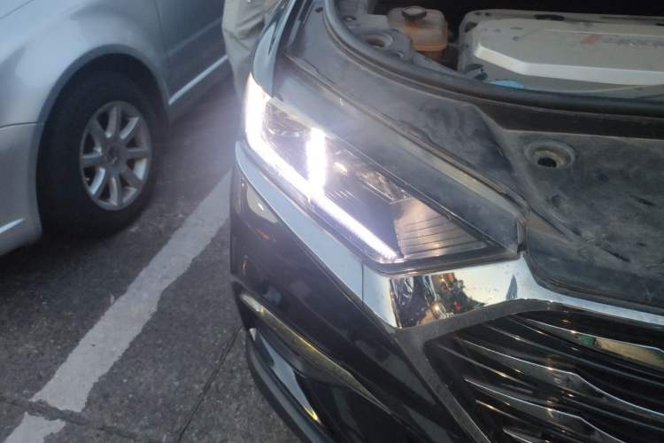 Used SWM G01 2018 1.5T Manual Smart UP Right Front Headlight