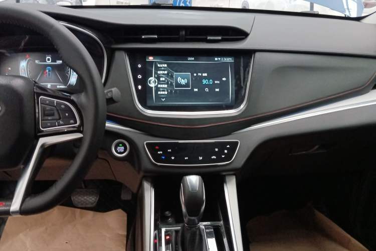 Used SWM G01 2018 1.5T Automatic Ao UP Audio And AC Panel