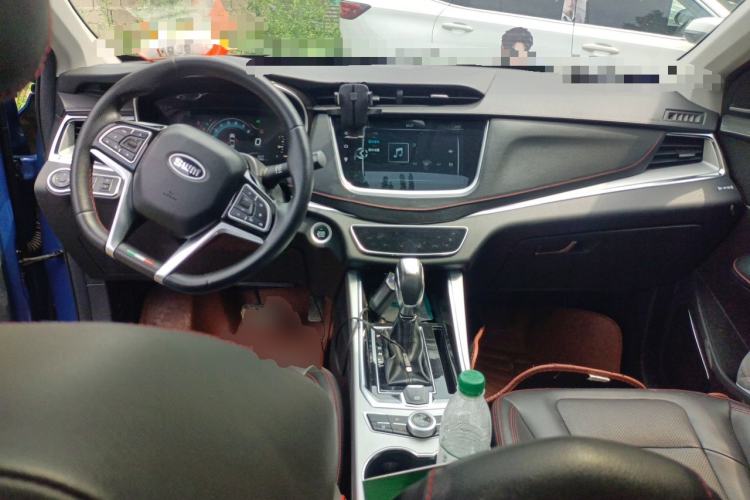 Used SWM G01 2018 1.5T Automatic Smart UP Center Console