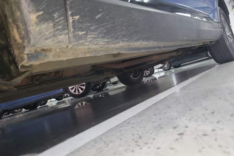 Used SWM G01 2018 1.5T Automatic Smart UP Chassis Front Left