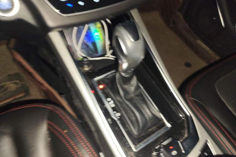Used SWM G01 2018 1.5T Automatic Smart UP Gear Lever