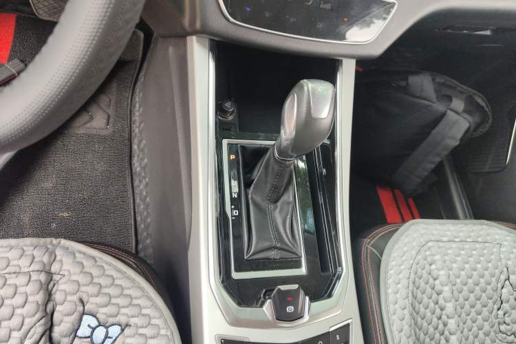 Used SWM G01 2018 1.5T Automatic Ao UP Interior 4