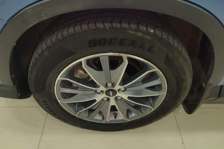 Used SWM G01 2018 1.5T Automatic Smart UP Left Front Wheel Hub