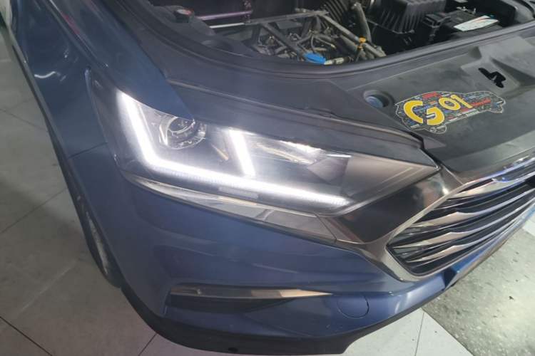 Used SWM G01 2018 1.5T Automatic Smart UP Right Front Headlight