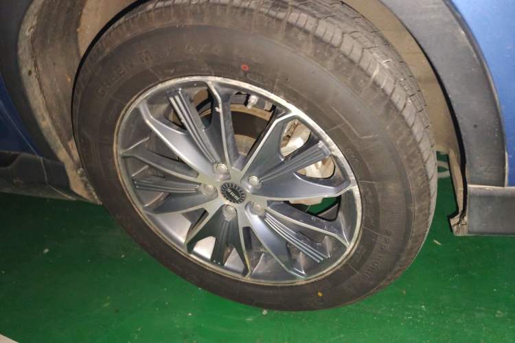 Used SWM G01 2018 1.5T Automatic Smart UP Right Front Wheel Hub