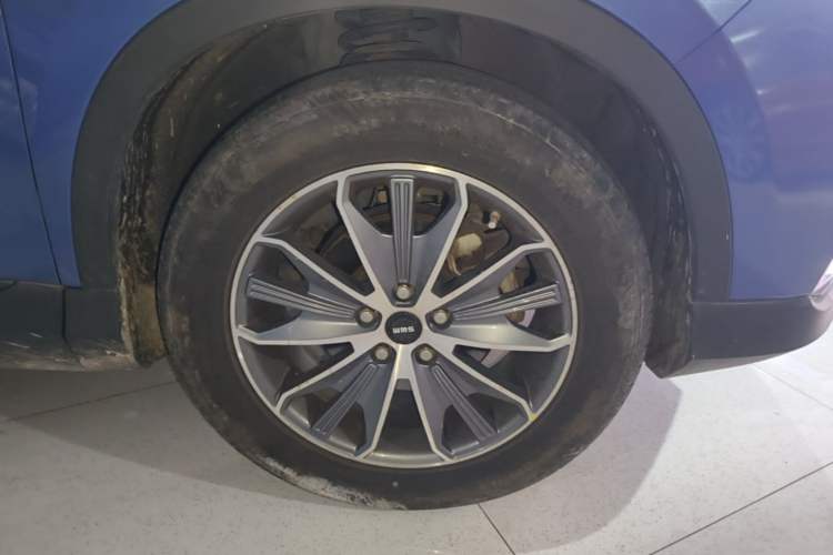 Used SWM G01 2018 1.5T Automatic Smart UP Right Front Wheel Hub