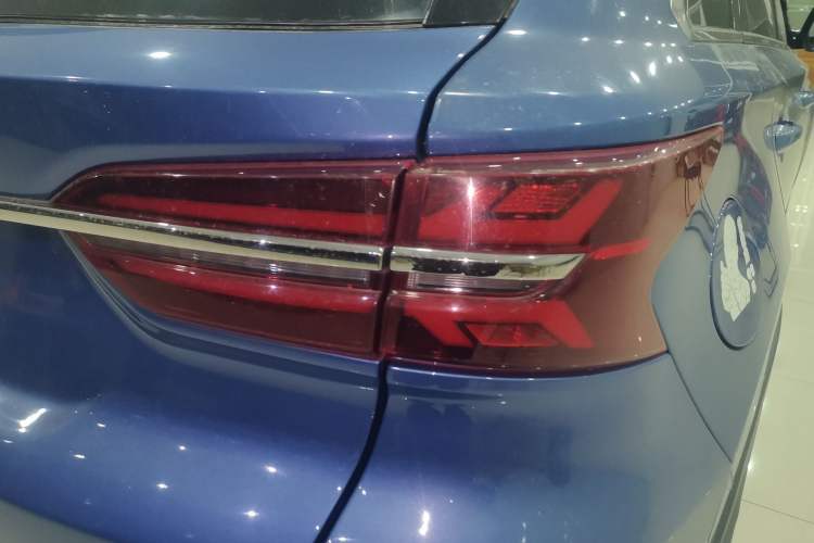 Used SWM G01 2018 1.5T Automatic Smart UP Right Rear Taillight