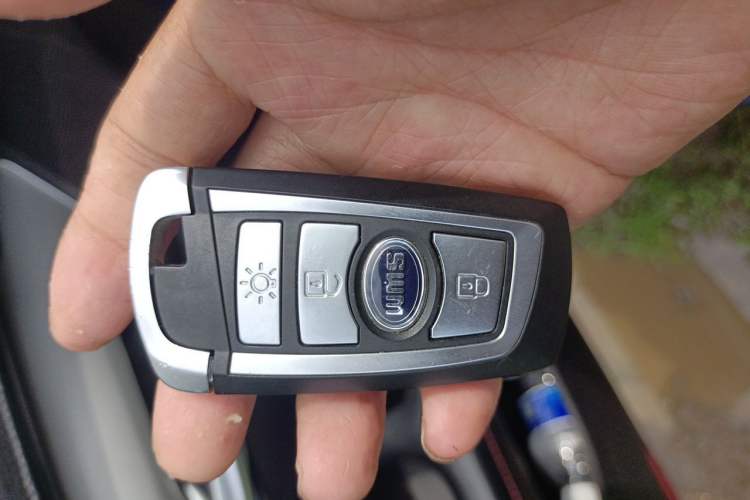Used SWM G01 2018 1.5T Automatic Smart UP Vehicle Key