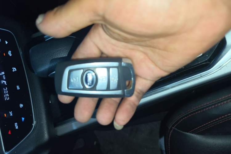 Used SWM G01 2018 1.5T Automatic Smart UP Vehicle Key
