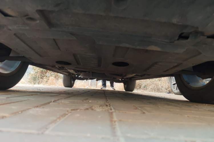 Used SWM G01 2018 1.5T Manual Smart UP Chassis Front