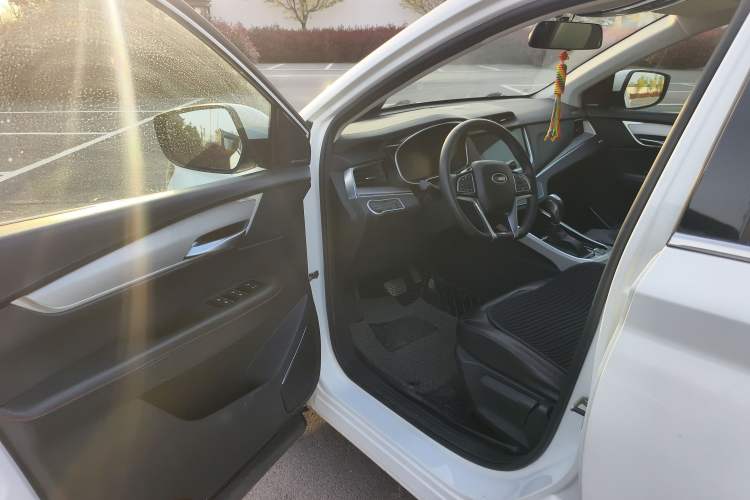 Used SWM G01 2018 1.5T Automatic Smart UP Interior 1