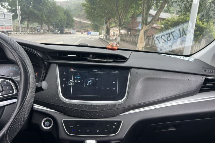 Used SWM G01 2018 1.5T Automatic Smart UP Interior 2