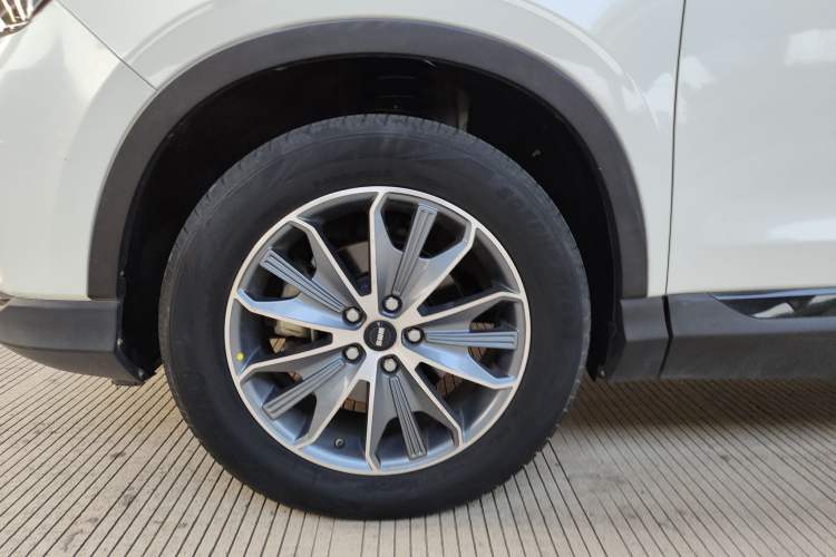 Used SWM G01 2018 1.5T Automatic Smart UP Left Front Wheel Hub