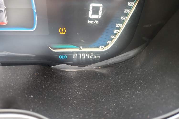 Used SWM G01 2018 1.5T Manual Smart UP Odometer Close Up