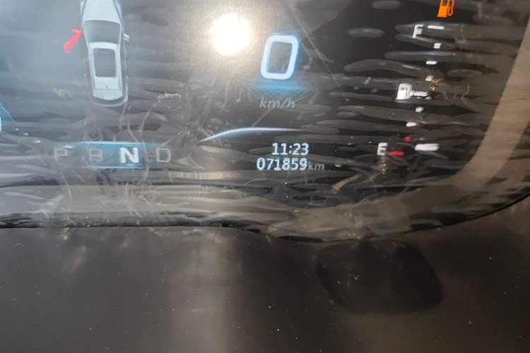 Used SWM G01 2018 1.5T Automatic Smart UP Odometer Close Up