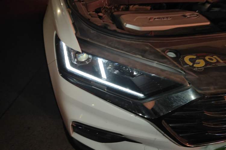 Used SWM G01 2018 1.5T Automatic Smart UP Right Front Headlight