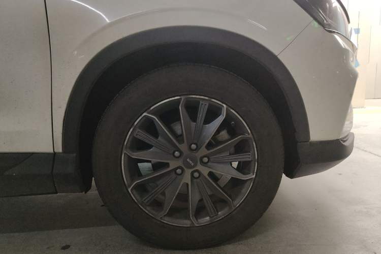 Used SWM G01 2018 1.5T Automatic Smart UP Right Front Wheel Hub