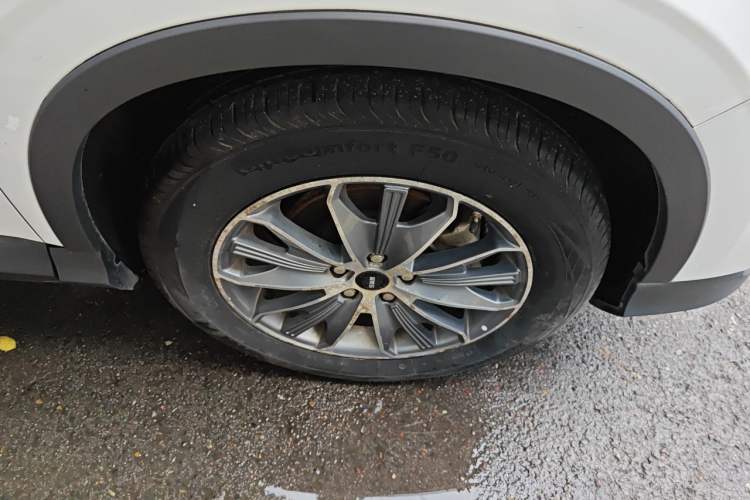Used SWM G01 2018 1.5T Automatic Smart UP Right Front Wheel Hub