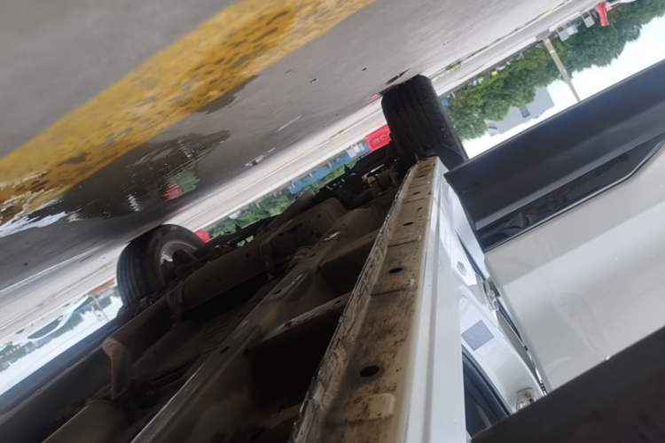 Used SWM G01 2018 1.5T Automatic Smart UP Right Side Sill