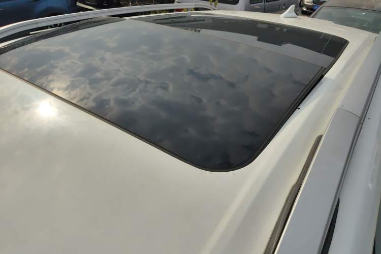 Used SWM G01 2018 1.5T Automatic Smart UP Roof