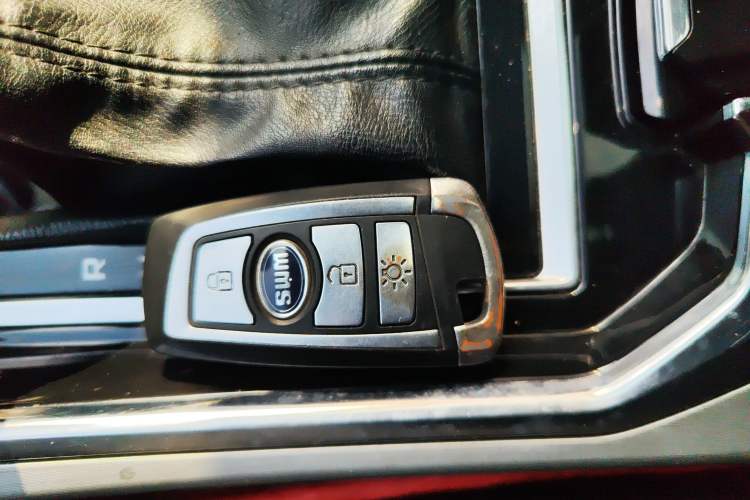 Used SWM G01 2018 1.5T Automatic Smart UP Vehicle Key