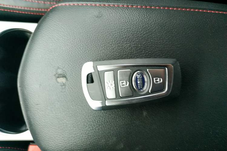Used SWM G01 2018 1.5T Automatic Smart UP Vehicle Key