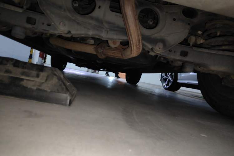 Used SWM G01 2019 F Version 1.5T Automatic Diamond Powder Edition China VI Chassis Rear
