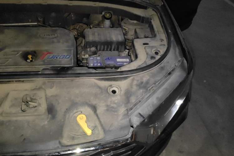 Used SWM G01 2019 1.5T Automatic Premium UP China VI Emission Standard Engine Bay Left