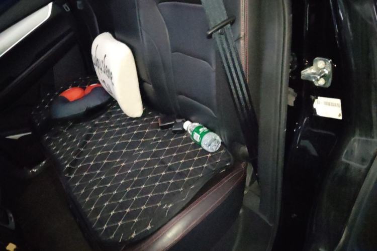 Used SWM G01 2019 1.5T Manual UPGRADE UP China VI Left Rear Seat