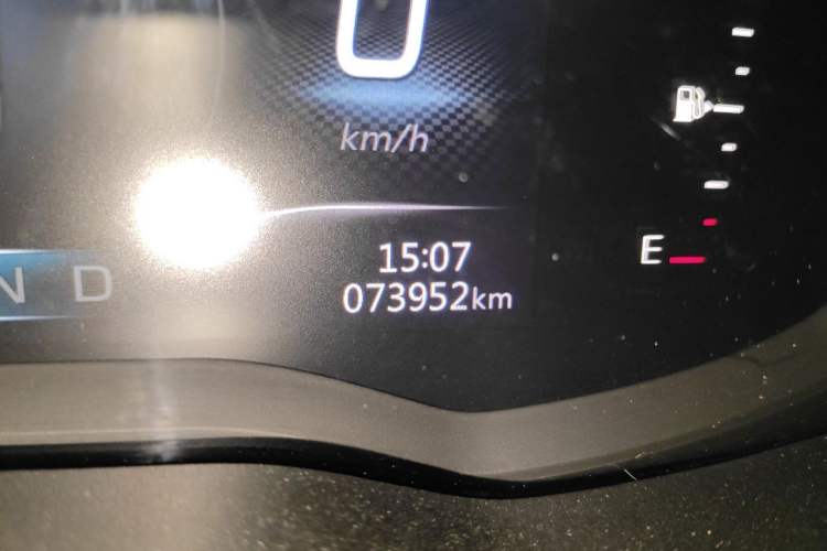 Used SWM G01 2019 1.5T Automatic Premium UP China VI Emission Standard Odometer Close Up